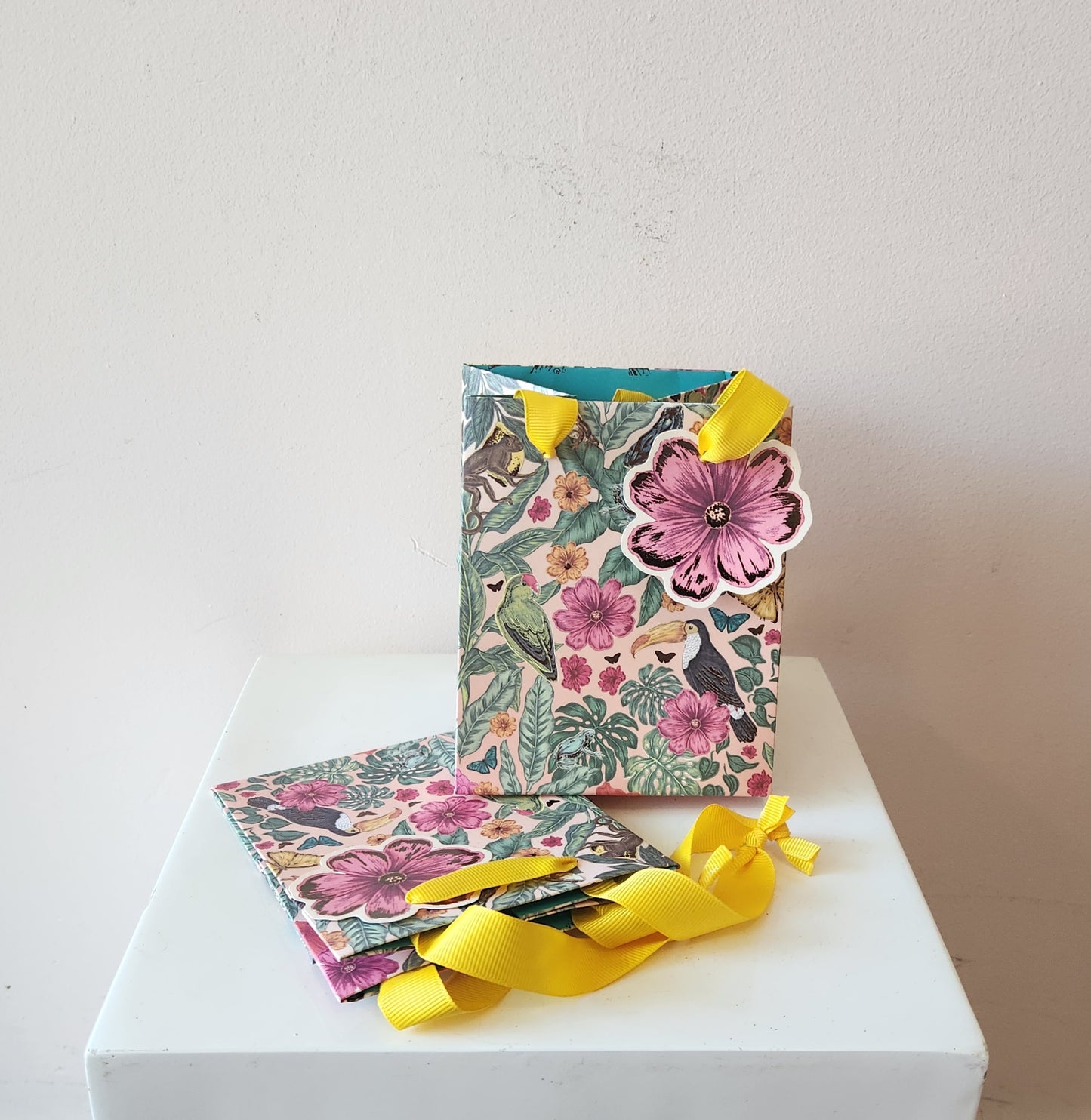 Petite Tropics Gift Bag