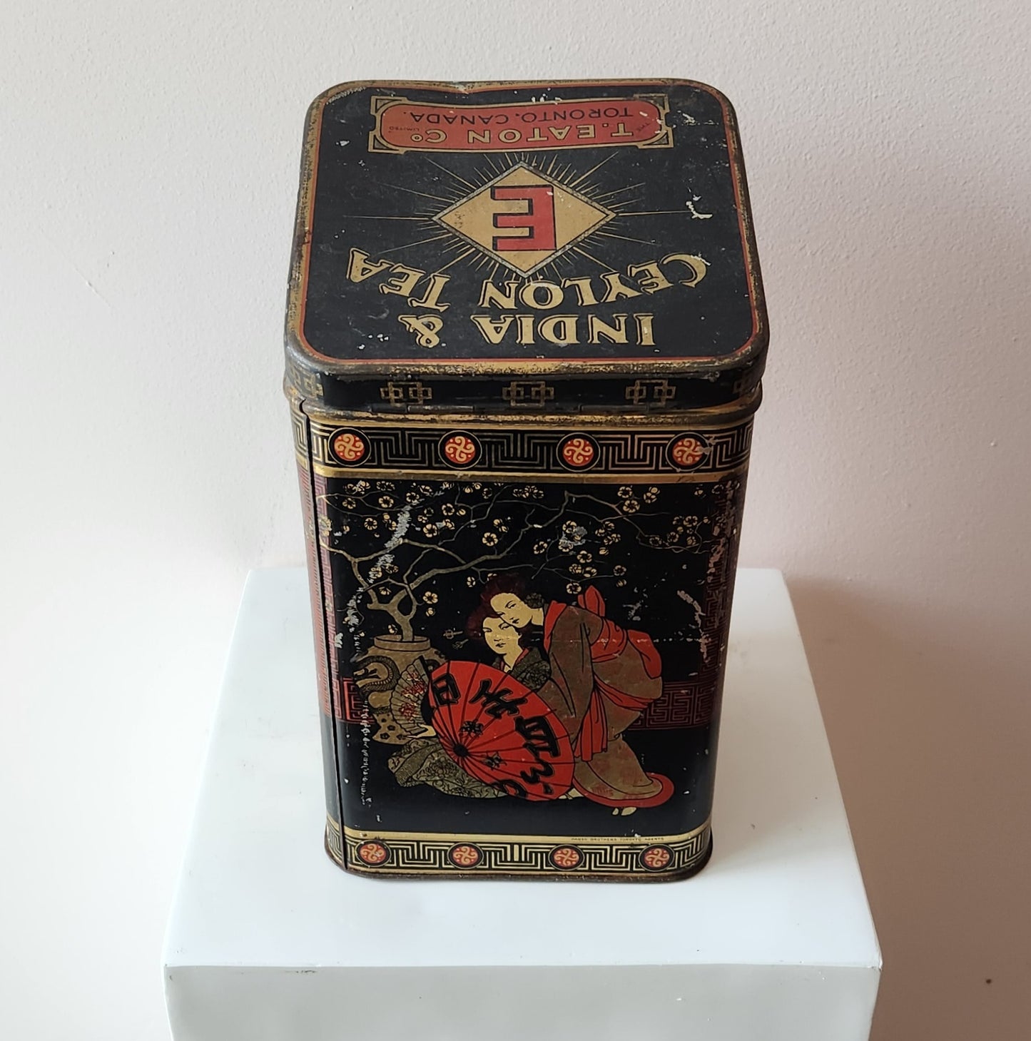 Large Vintage Tea Tin