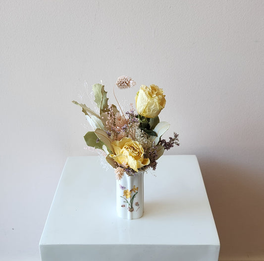 Spring Bulb Dried Bud Vase
