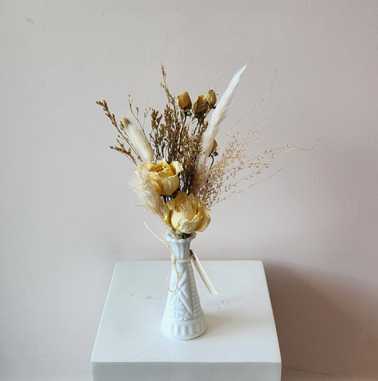 Buttercream Dried Bud Vase