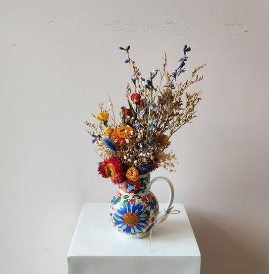 Primary Pitcher Dried Arrangement