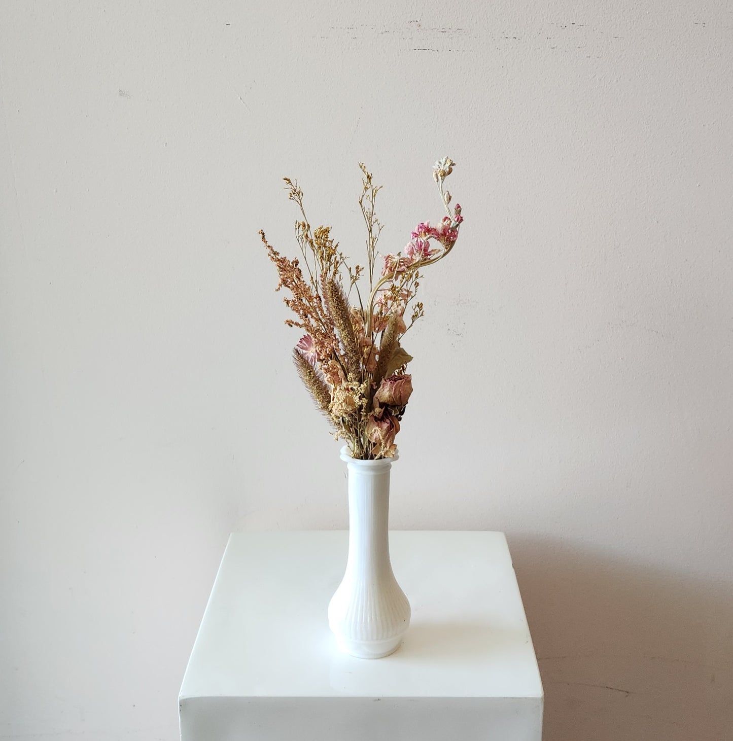 Sweet Peach Dried Bud Vase
