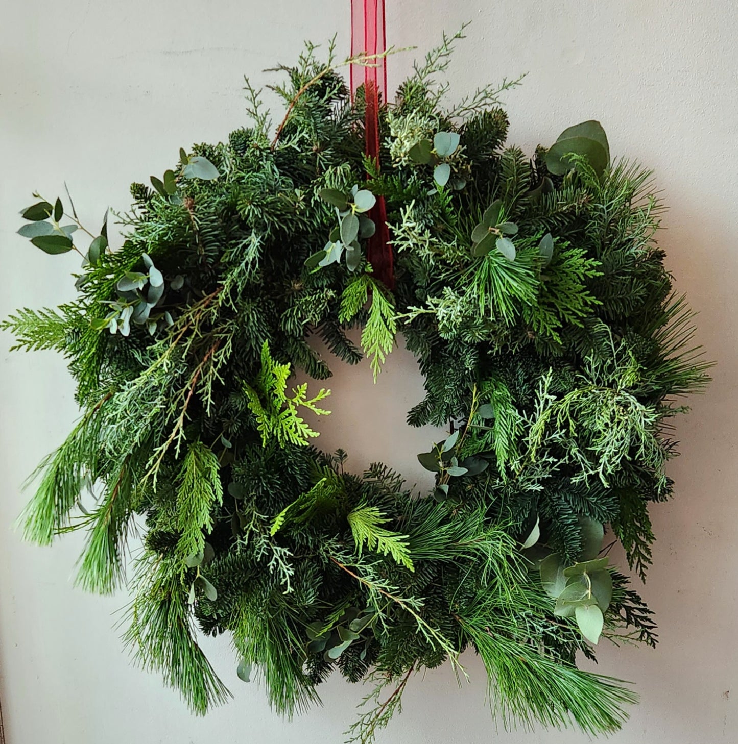 24" Mixed Greenery Wreath